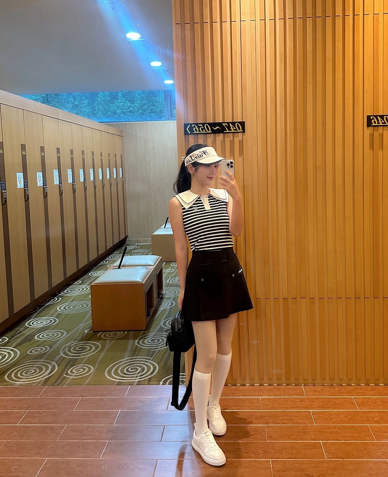 Fairliar Double-collar striped sleeveless T-shirt