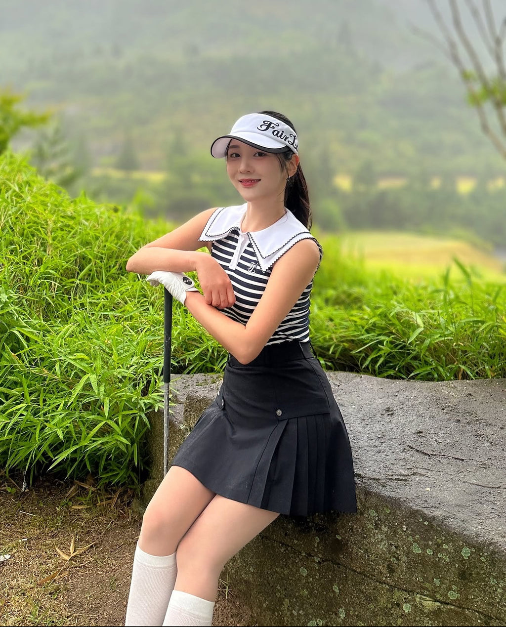 Fairliar Double-collar striped sleeveless T-shirt