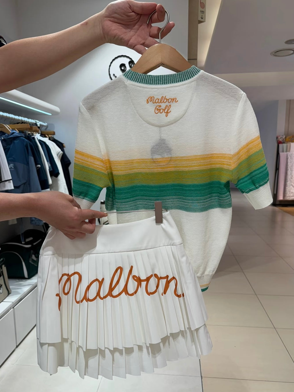 Malbon Gradient knitted breathable top